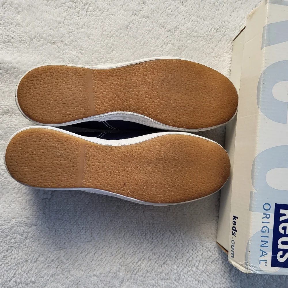 Keds Original Women's Size 6 Blue Sneakers NWOT Original Box Included - Picture 4 of 5